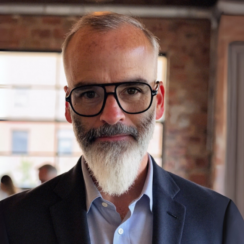 Curt Mercadante headshot